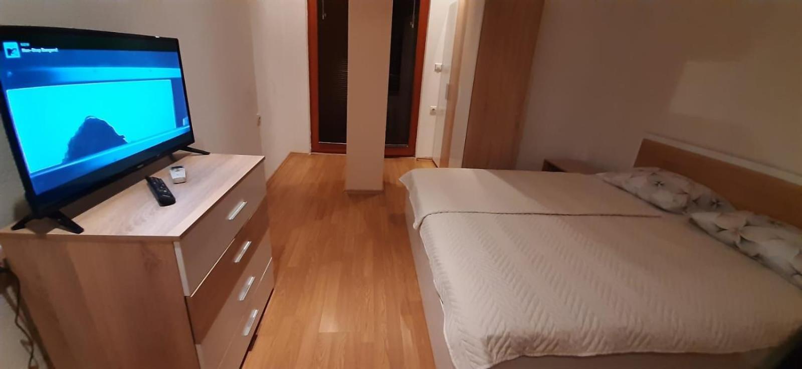 Apartment Riki 3 Near Bus Station Ohrid Quarto foto